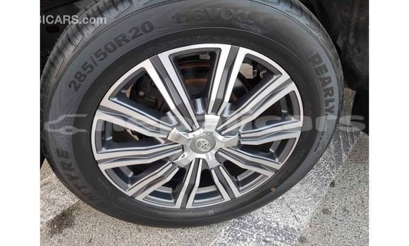 Buy Import Toyota Land Cruiser Other Car in Import - Dubai in Bagmati Buy Import Toyota Land Cruiser Other Car in Import - Dubai in Bagmati