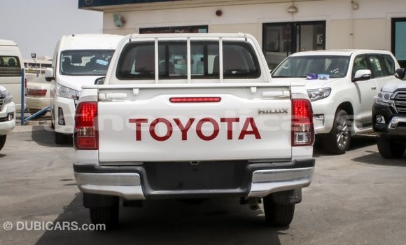 Buy Import Toyota Hilux White Car in Import - Dubai in Bagmati Buy Import Toyota Hilux White Car in Import - Dubai in Bagmati