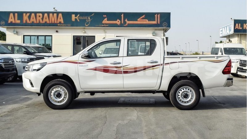 Big with watermark toyota hilux bagmati import dubai 2632