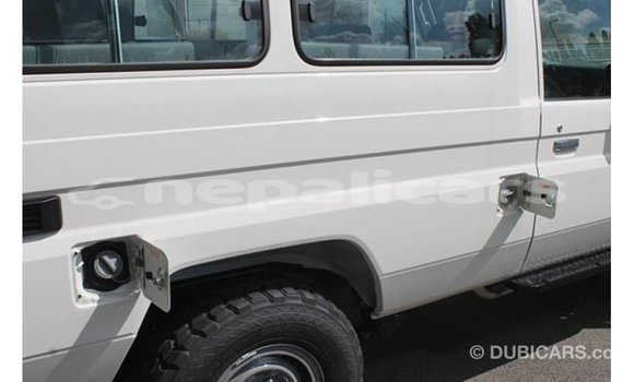 Buy Import Toyota Land Cruiser White Car in Import - Dubai in Bagmati Buy Import Toyota Land Cruiser White Car in Import - Dubai in Bagmati