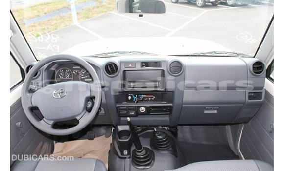Buy Import Toyota Land Cruiser White Car in Import - Dubai in Bagmati Buy Import Toyota Land Cruiser White Car in Import - Dubai in Bagmati