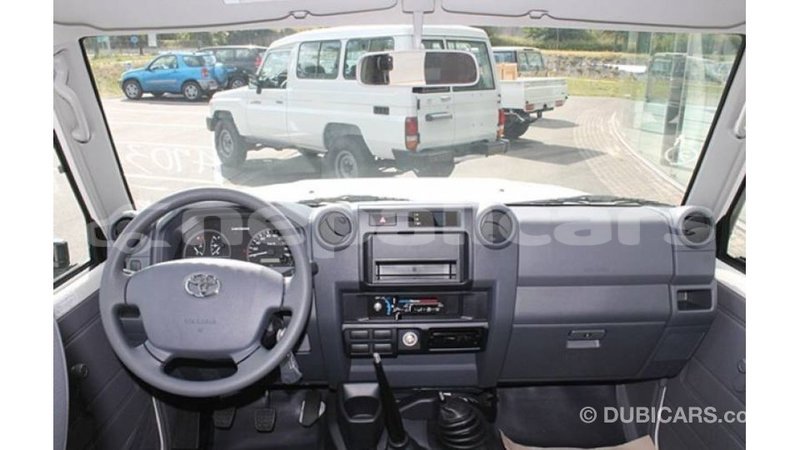Big with watermark toyota land cruiser bagmati import dubai 2642
