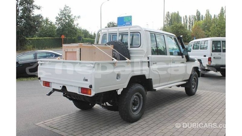 Big with watermark toyota land cruiser bagmati import dubai 2642