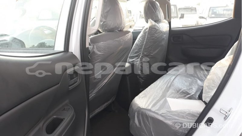 Big with watermark mitsubishi l200 bagmati import dubai 2655