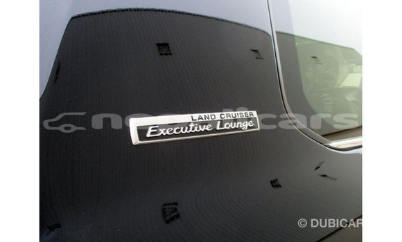 Buy Import Toyota Land Cruiser Black Car in Import - Dubai in Bagmati Buy Import Toyota Land Cruiser Black Car in Import - Dubai in Bagmati