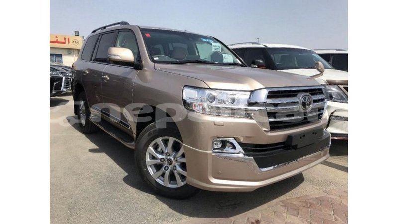 Big with watermark toyota land cruiser bagmati import dubai 2678