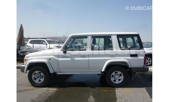 Buy Import Toyota Land Cruiser White Car in Import - Dubai in Bagmati Buy Import Toyota Land Cruiser White Car in Import - Dubai in Bagmati