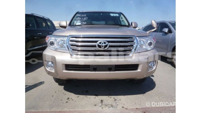 Big with watermark toyota land cruiser bagmati import dubai 2684