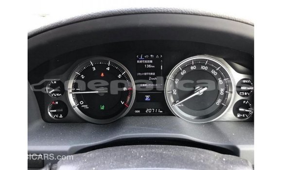 Buy Import Toyota Land Cruiser White Car in Import - Dubai in Bagmati Buy Import Toyota Land Cruiser White Car in Import - Dubai in Bagmati