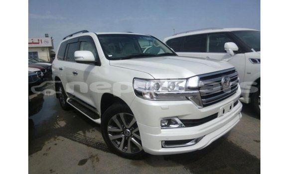Buy Import Toyota Land Cruiser White Car in Import - Dubai in Bagmati Buy Import Toyota Land Cruiser White Car in Import - Dubai in Bagmati