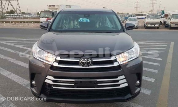 Buy Import Toyota Highlander Other Car in Import - Dubai in Bagmati Buy Import Toyota Highlander Other Car in Import - Dubai in Bagmati