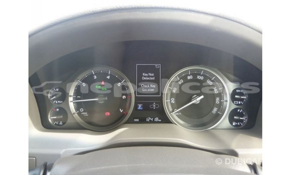 Buy Import Toyota Land Cruiser White Car in Import - Dubai in Bagmati Buy Import Toyota Land Cruiser White Car in Import - Dubai in Bagmati
