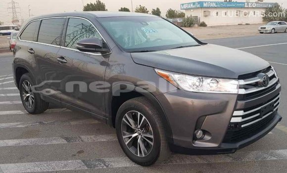 Buy Import Toyota Highlander Other Car in Import - Dubai in Bagmati Buy Import Toyota Highlander Other Car in Import - Dubai in Bagmati