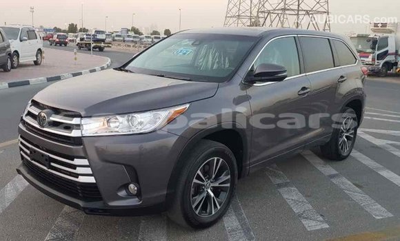 Buy Import Toyota Highlander Other Car in Import - Dubai in Bagmati Buy Import Toyota Highlander Other Car in Import - Dubai in Bagmati