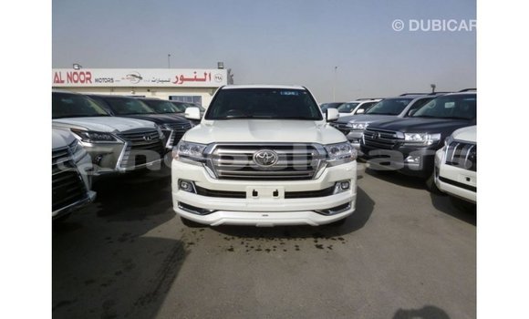 Buy Import Toyota Land Cruiser White Car in Import - Dubai in Bagmati Buy Import Toyota Land Cruiser White Car in Import - Dubai in Bagmati