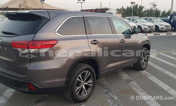 Buy Import Toyota Highlander Other Car in Import - Dubai in Bagmati Buy Import Toyota Highlander Other Car in Import - Dubai in Bagmati