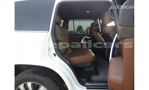 Buy Import Toyota Land Cruiser White Car in Import - Dubai in Bagmati Buy Import Toyota Land Cruiser White Car in Import - Dubai in Bagmati