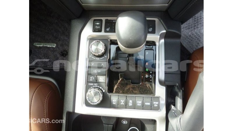 Big with watermark toyota land cruiser bagmati import dubai 2692