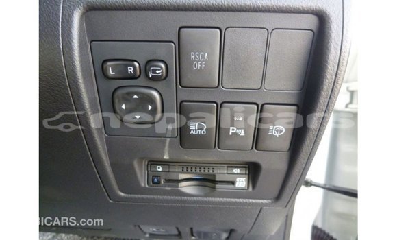 Buy Import Toyota Land Cruiser White Car in Import - Dubai in Bagmati Buy Import Toyota Land Cruiser White Car in Import - Dubai in Bagmati