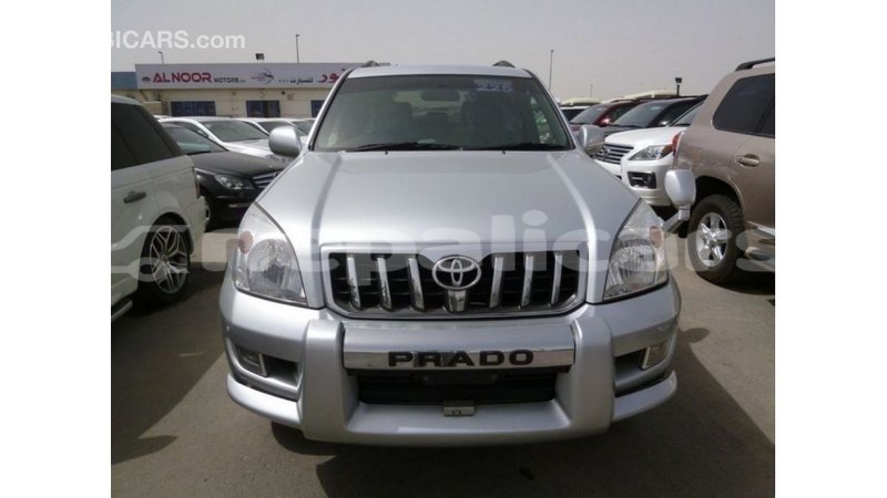 Big with watermark toyota prado bagmati import dubai 2693