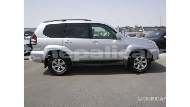 Big with watermark toyota prado bagmati import dubai 2693