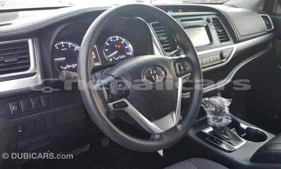 Buy Import Toyota Highlander Other Car in Import - Dubai in Bagmati Buy Import Toyota Highlander Other Car in Import - Dubai in Bagmati