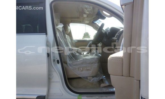 Buy Import Toyota Land Cruiser White Car in Import - Dubai in Bagmati Buy Import Toyota Land Cruiser White Car in Import - Dubai in Bagmati