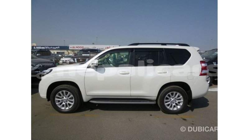 Big with watermark toyota prado bagmati import dubai 2705