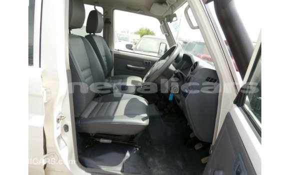 Buy Import Toyota Land Cruiser White Car in Import - Dubai in Bagmati Buy Import Toyota Land Cruiser White Car in Import - Dubai in Bagmati
