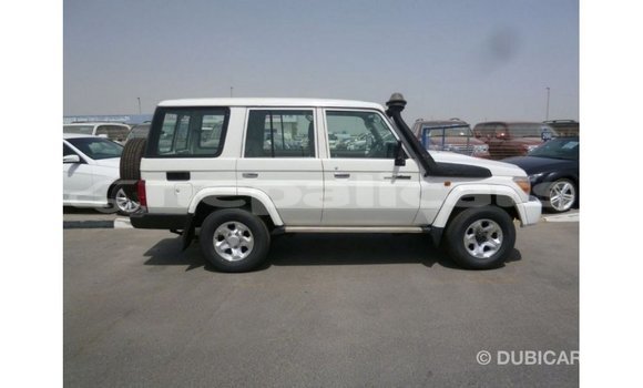 Buy Import Toyota Land Cruiser White Car in Import - Dubai in Bagmati Buy Import Toyota Land Cruiser White Car in Import - Dubai in Bagmati