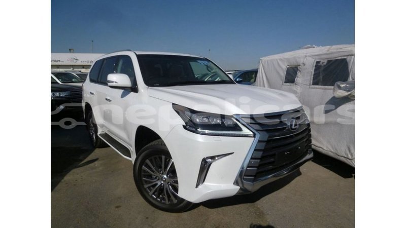 Big with watermark lexus lx bagmati import dubai 2726