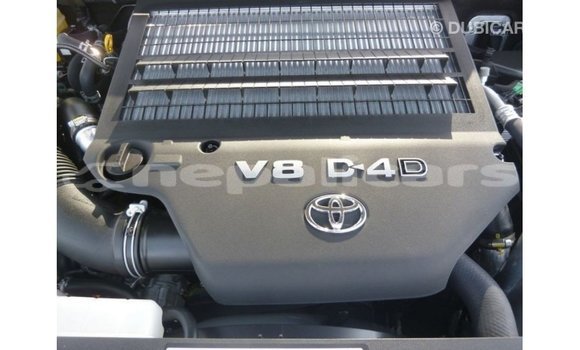 Buy Import Toyota Land Cruiser Brown Car in Import - Dubai in Bagmati Buy Import Toyota Land Cruiser Brown Car in Import - Dubai in Bagmati