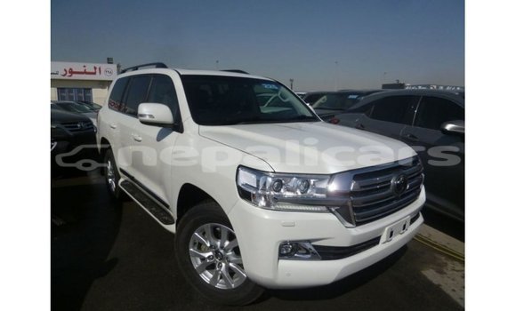 Buy Import Toyota Land Cruiser White Car in Import - Dubai in Bagmati Buy Import Toyota Land Cruiser White Car in Import - Dubai in Bagmati
