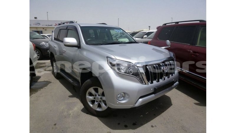 Big with watermark toyota prado bagmati import dubai 2742
