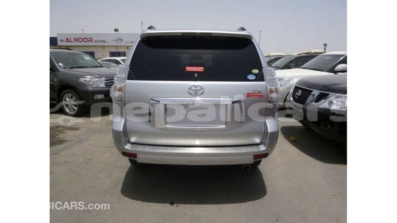 Big with watermark toyota prado bagmati import dubai 2742