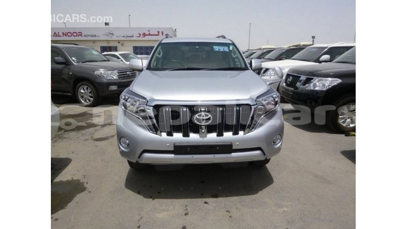 Big with watermark toyota prado bagmati import dubai 2742