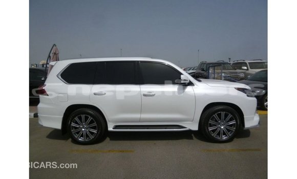 Buy Import Lexus LX White Car in Import - Dubai in Bagmati Buy Import Lexus LX White Car in Import - Dubai in Bagmati