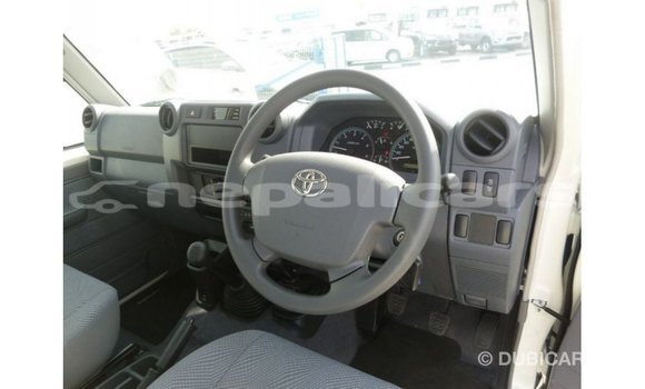 Buy Import Toyota Land Cruiser White Car in Import - Dubai in Bagmati Buy Import Toyota Land Cruiser White Car in Import - Dubai in Bagmati