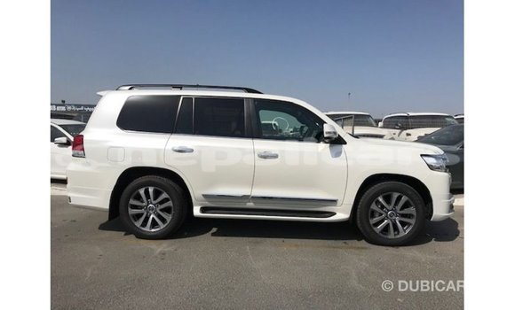 Buy Import Toyota Land Cruiser White Car in Import - Dubai in Bagmati Buy Import Toyota Land Cruiser White Car in Import - Dubai in Bagmati