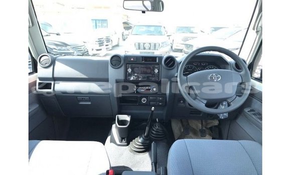 Buy Import Toyota Land Cruiser White Car in Import - Dubai in Bagmati Buy Import Toyota Land Cruiser White Car in Import - Dubai in Bagmati