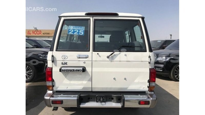 Big with watermark toyota land cruiser bagmati import dubai 2757