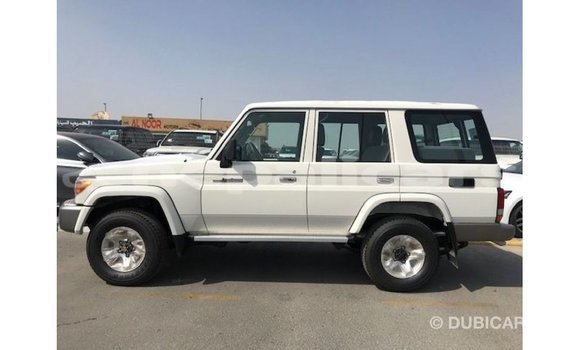 Buy Import Toyota Land Cruiser White Car in Import - Dubai in Bagmati Buy Import Toyota Land Cruiser White Car in Import - Dubai in Bagmati
