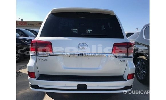 Buy Import Toyota Land Cruiser White Car in Import - Dubai in Bagmati Buy Import Toyota Land Cruiser White Car in Import - Dubai in Bagmati