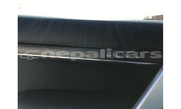 Buy Import Toyota Land Cruiser White Car in Import - Dubai in Bagmati Buy Import Toyota Land Cruiser White Car in Import - Dubai in Bagmati