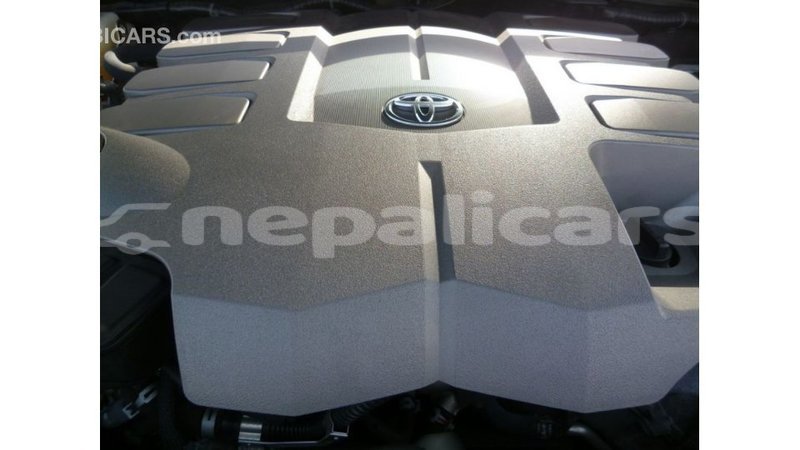 Big with watermark toyota land cruiser bagmati import dubai 2759