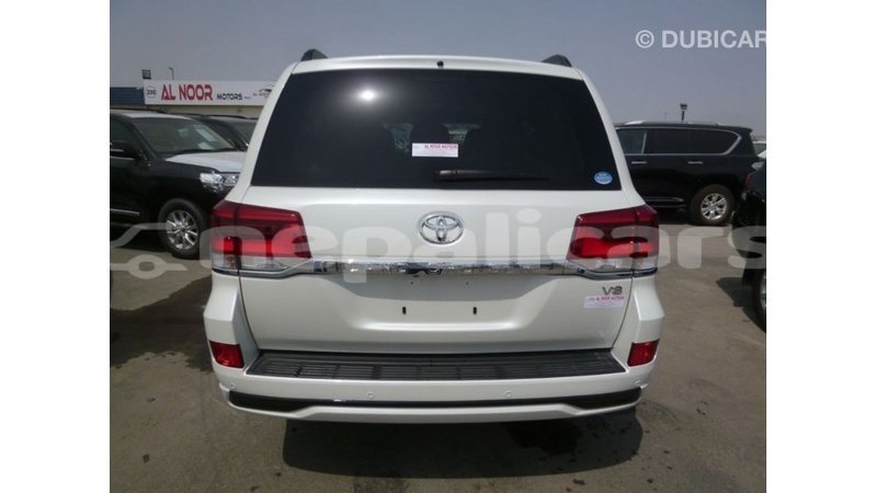 Big with watermark toyota land cruiser bagmati import dubai 2760