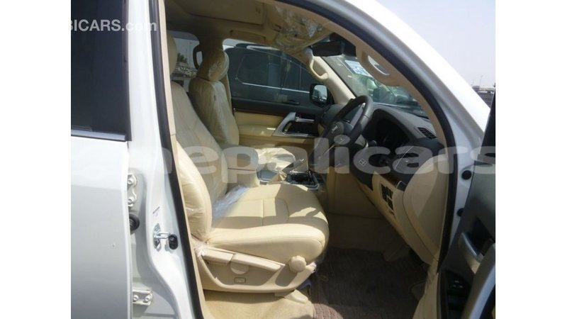 Big with watermark toyota land cruiser bagmati import dubai 2760