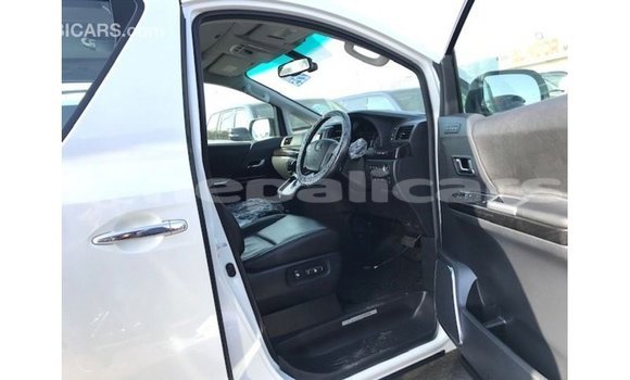 Buy Import Toyota Vellfire White Car in Import - Dubai in Bagmati Buy Import Toyota Vellfire White Car in Import - Dubai in Bagmati