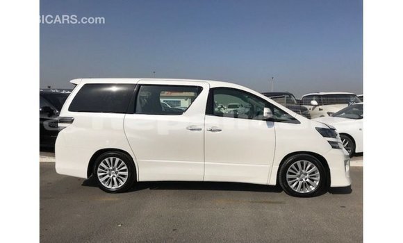 Buy Import Toyota Vellfire White Car in Import - Dubai in Bagmati Buy Import Toyota Vellfire White Car in Import - Dubai in Bagmati