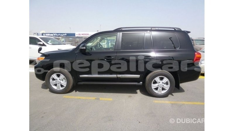 Big with watermark toyota land cruiser bagmati import dubai 2770